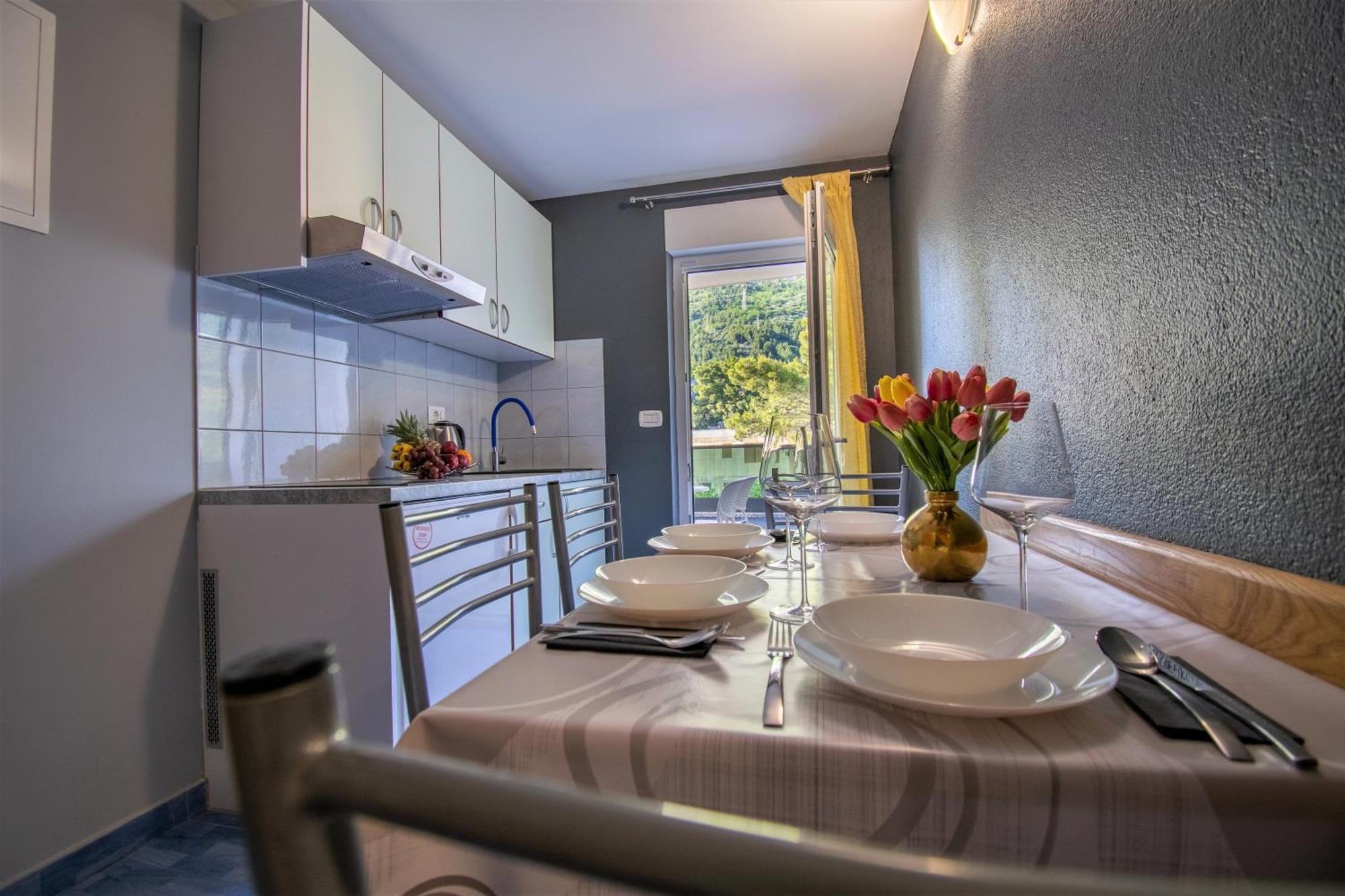 Apartments Hudovernik Baška Voda Екстериор снимка