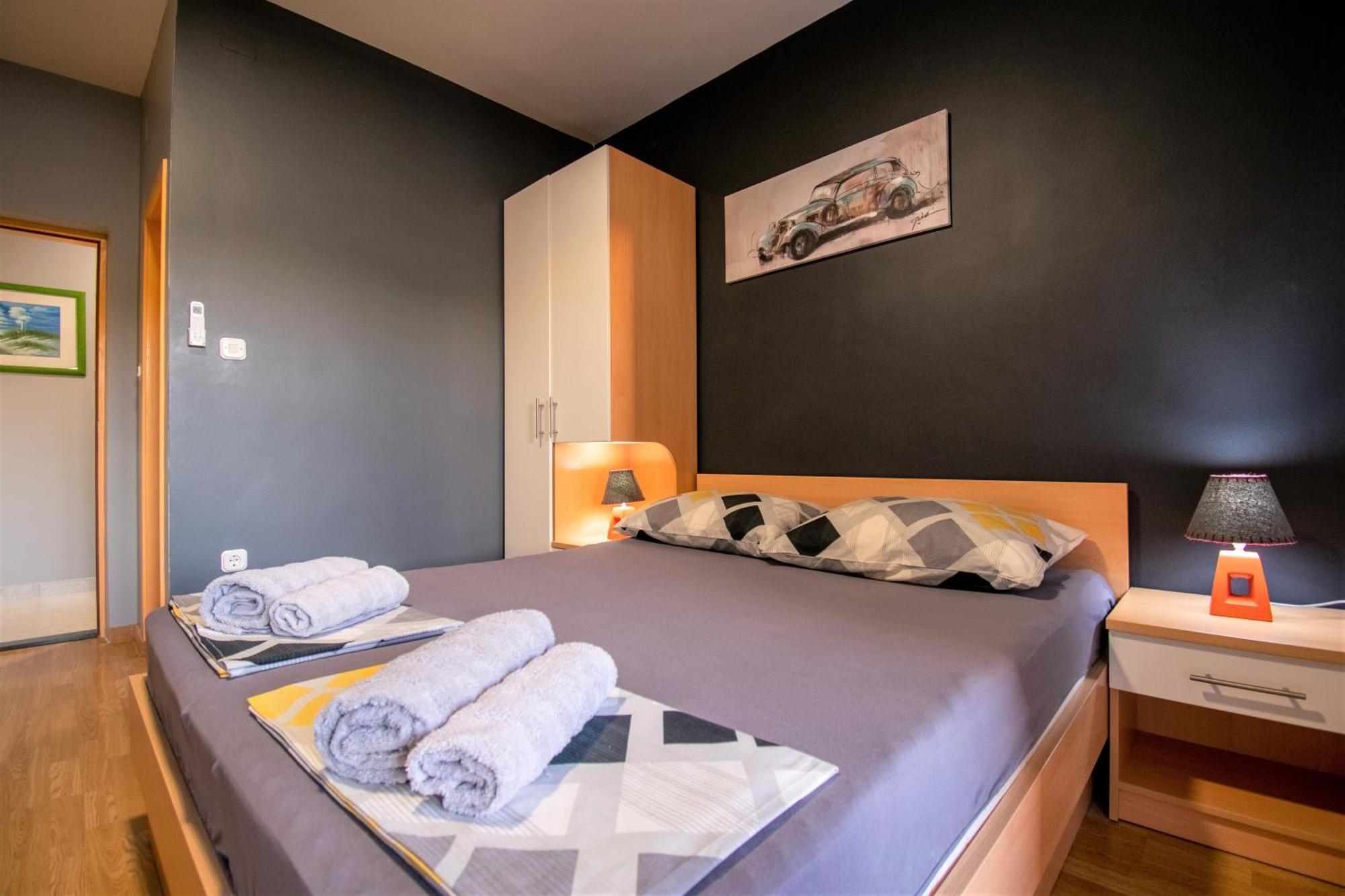 Apartments Hudovernik Baška Voda Екстериор снимка